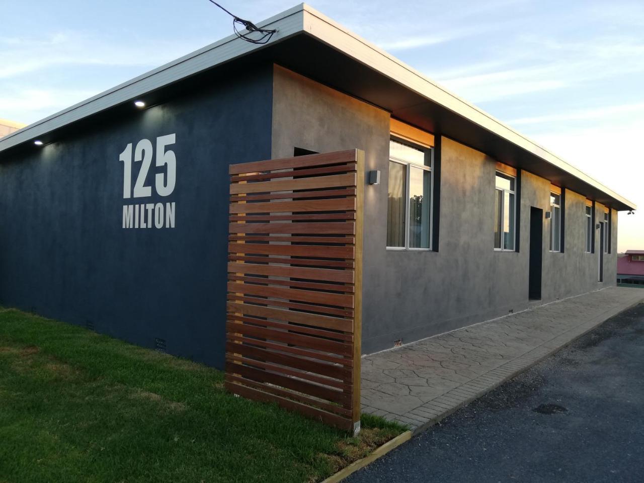 125 Milton Aparthotel Exterior foto